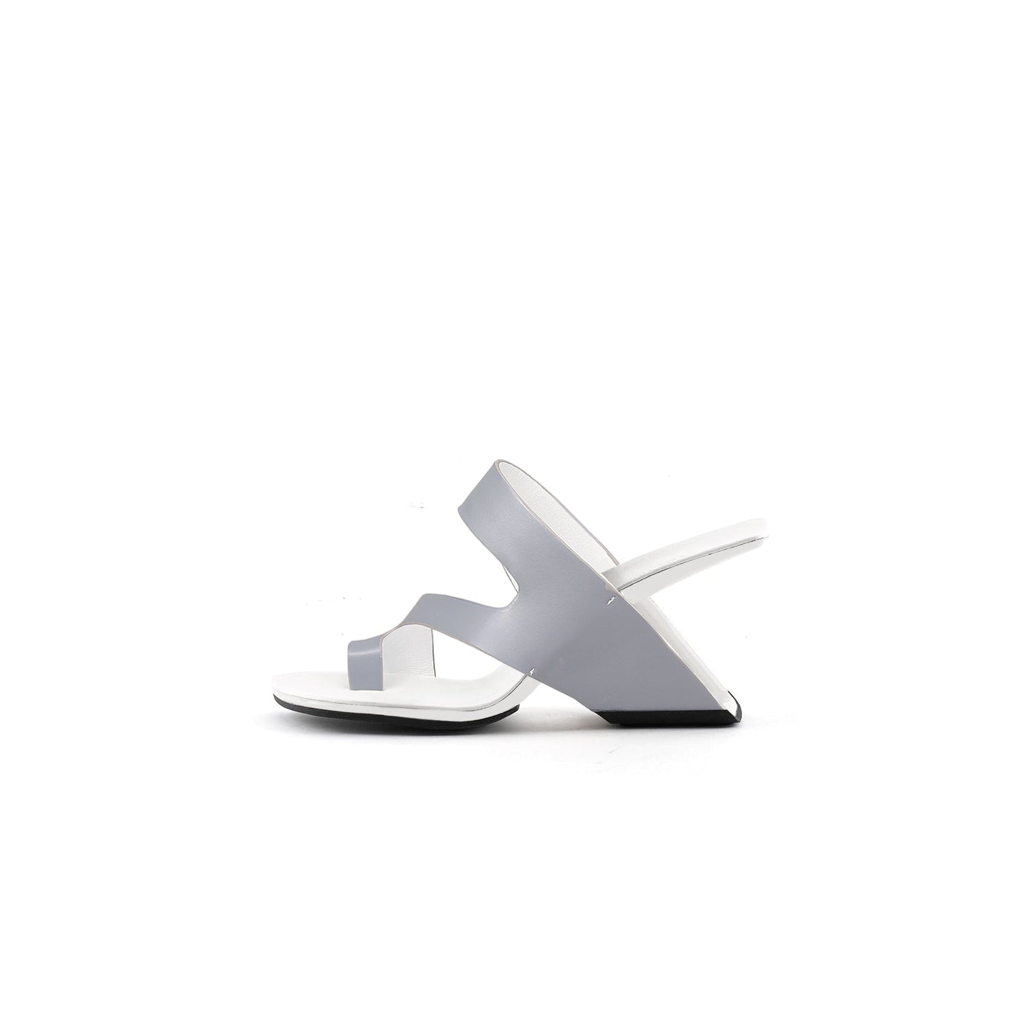 Single Toe Loop Strap Sandals-5