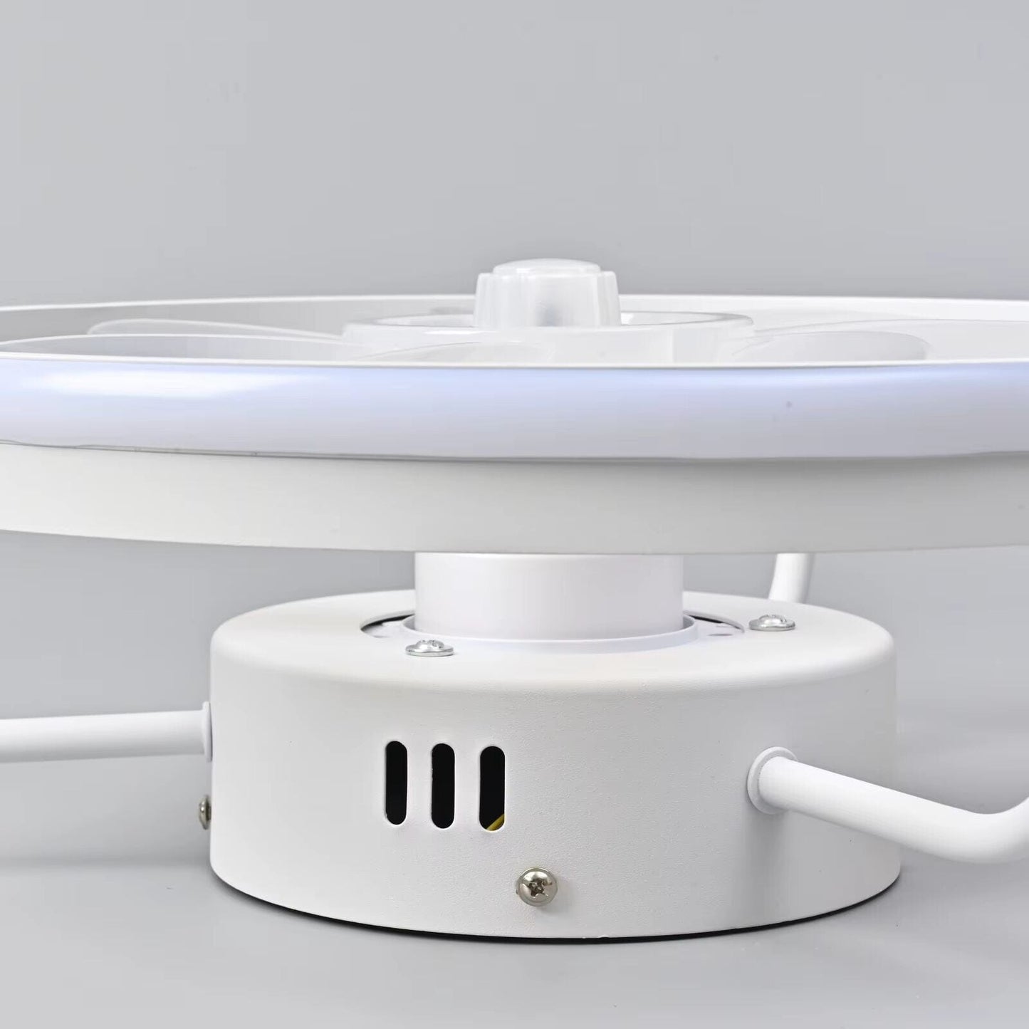 55W Takfläkt med LED-Belysning – Modern Design för Hem och Sovrum