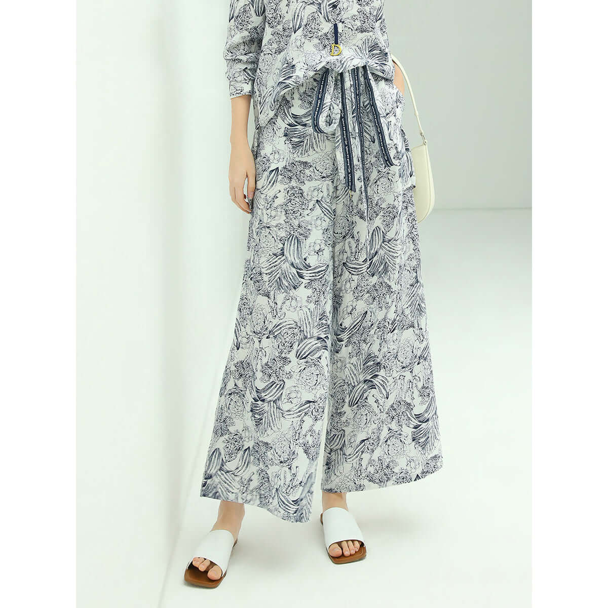 Breezy Tie Waist Wide Leg Floral Pants-0