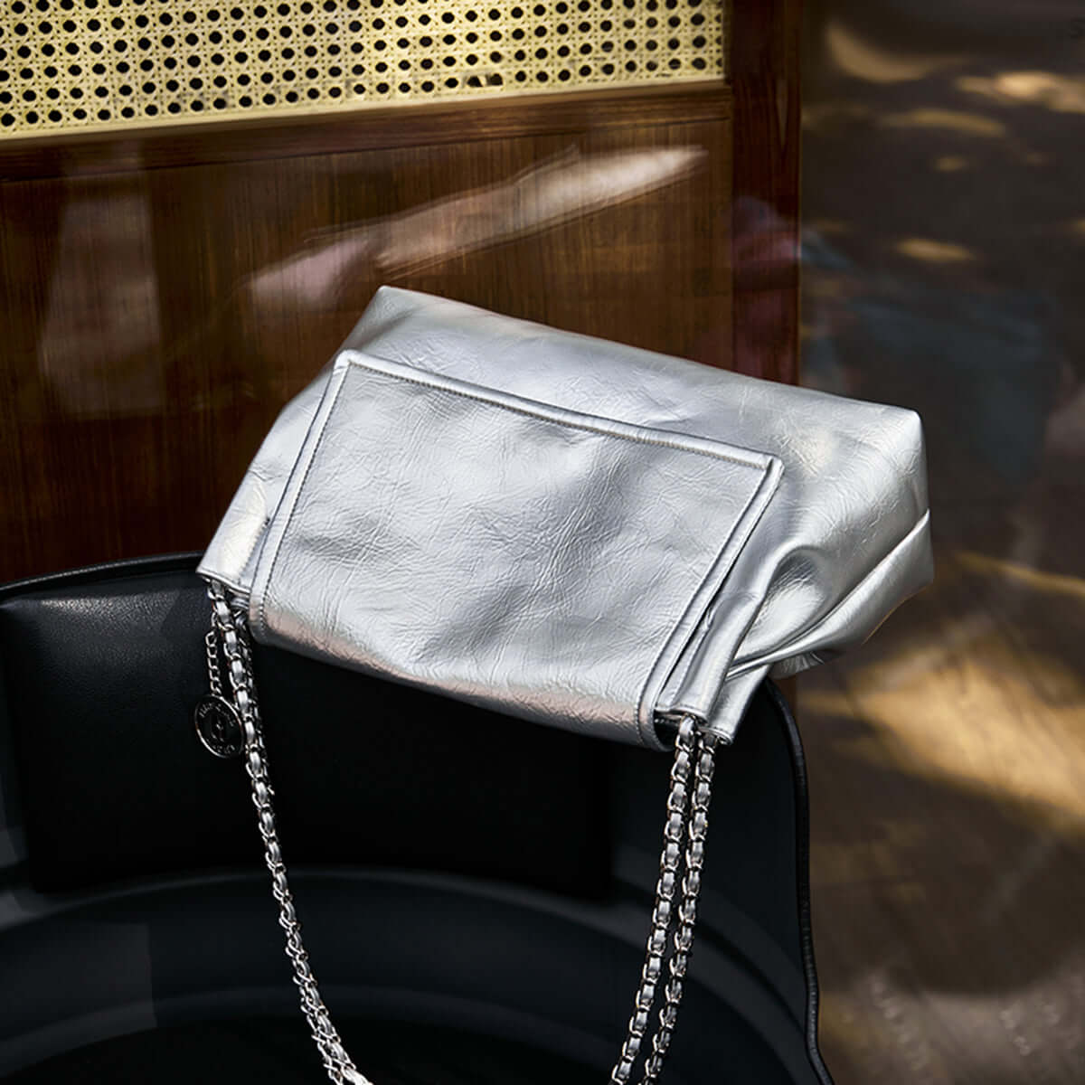 Metallic Leather Chain Strapped Shoulder Bag-3