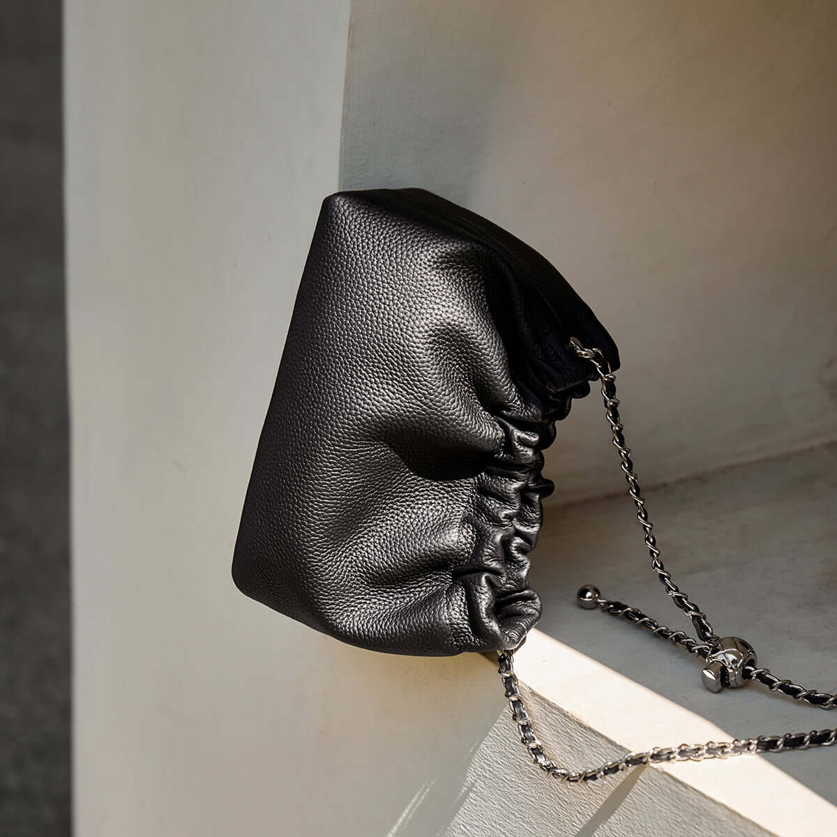 Mini Dumpling Clutch Crossbody Bag-2